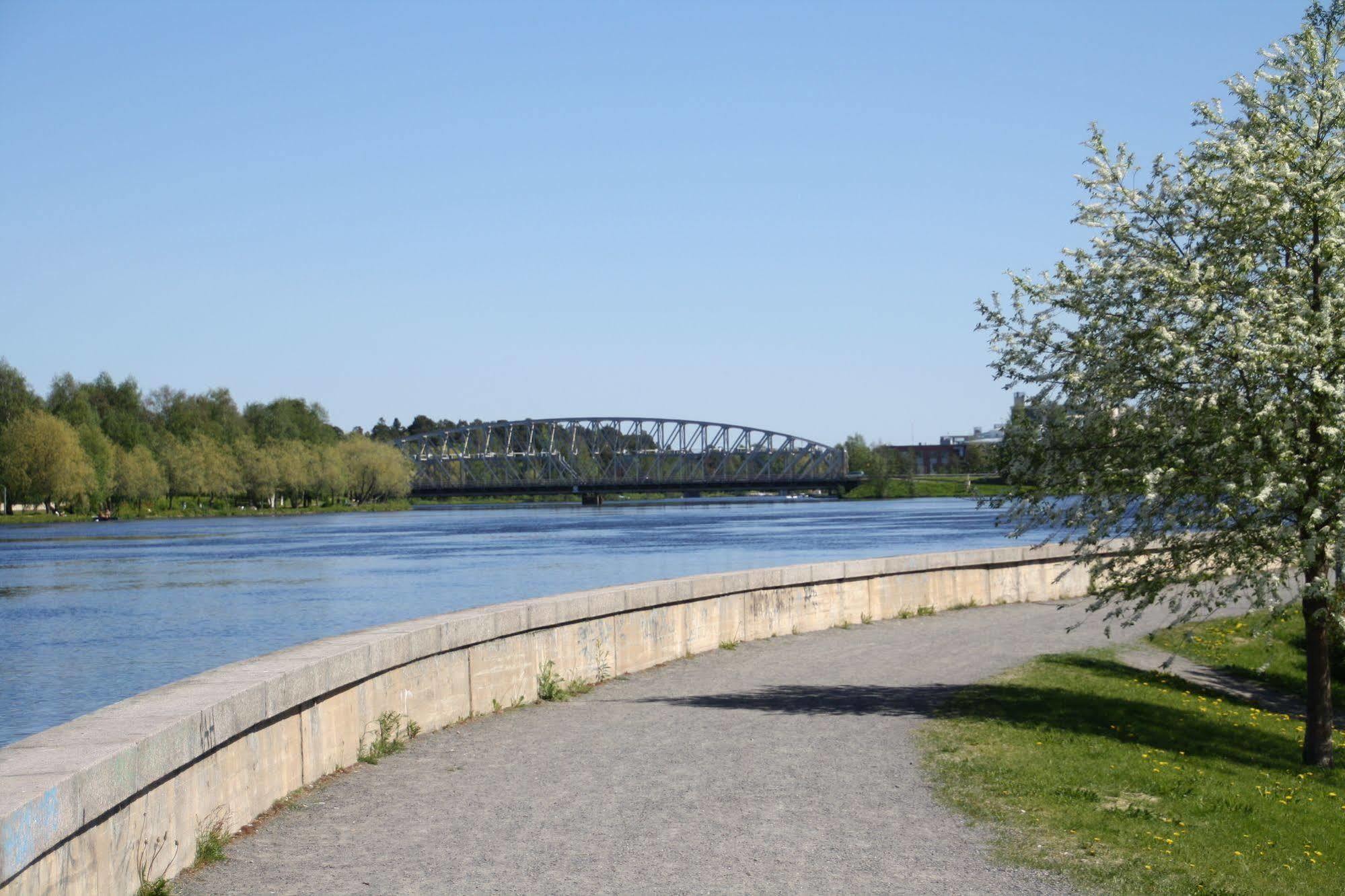 Hotel Lasaretti Uleåborg Exteriör bild